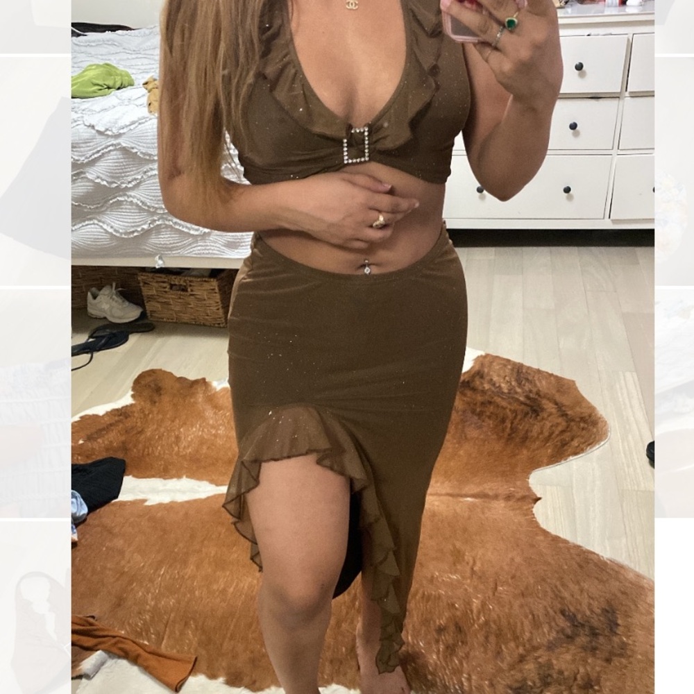 Brown two piece set. Brand new